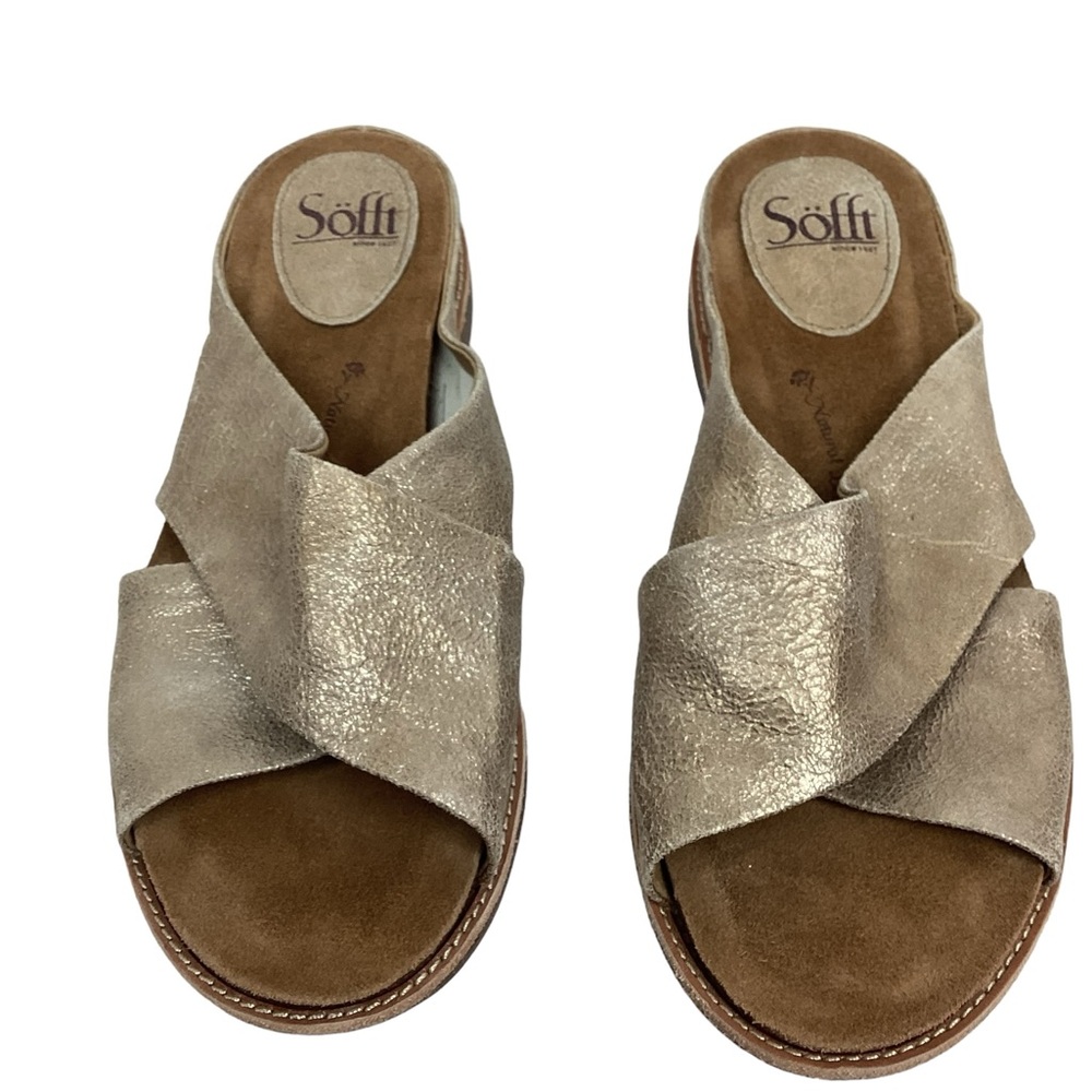 Sofft Metallic Criss Cross Leather Strap Sandals EUC